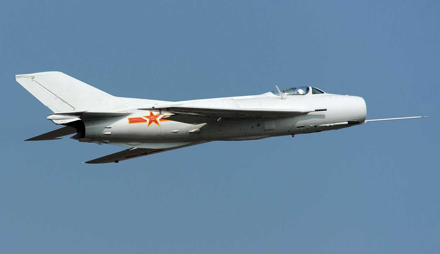 Китай переделал истребители J-6 в беспилотники