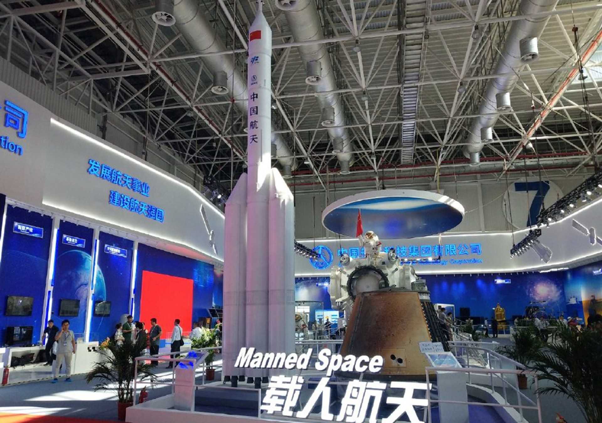 Китай создает сверхтяжелую ракету, способную вывести на орбиту 150 тонн грузов