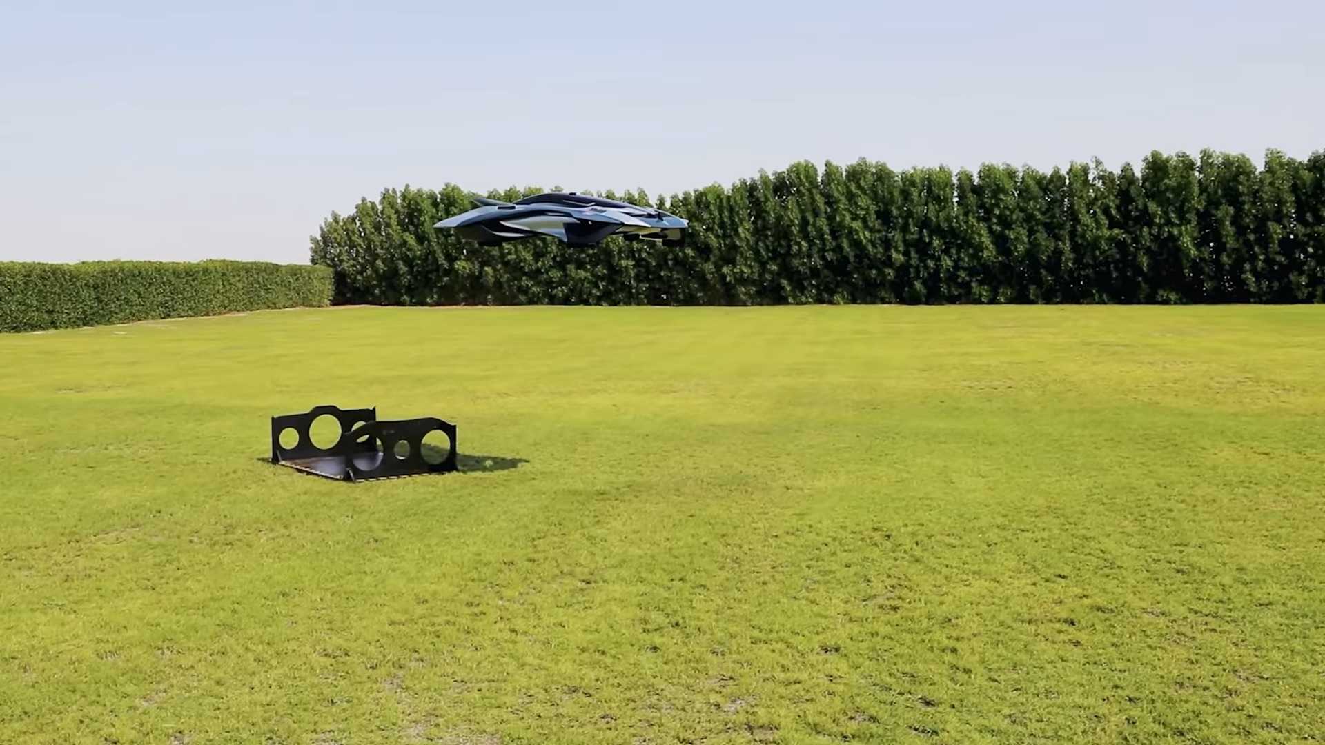 Первый испытательный полет футуристического летающего автомобиля Volar