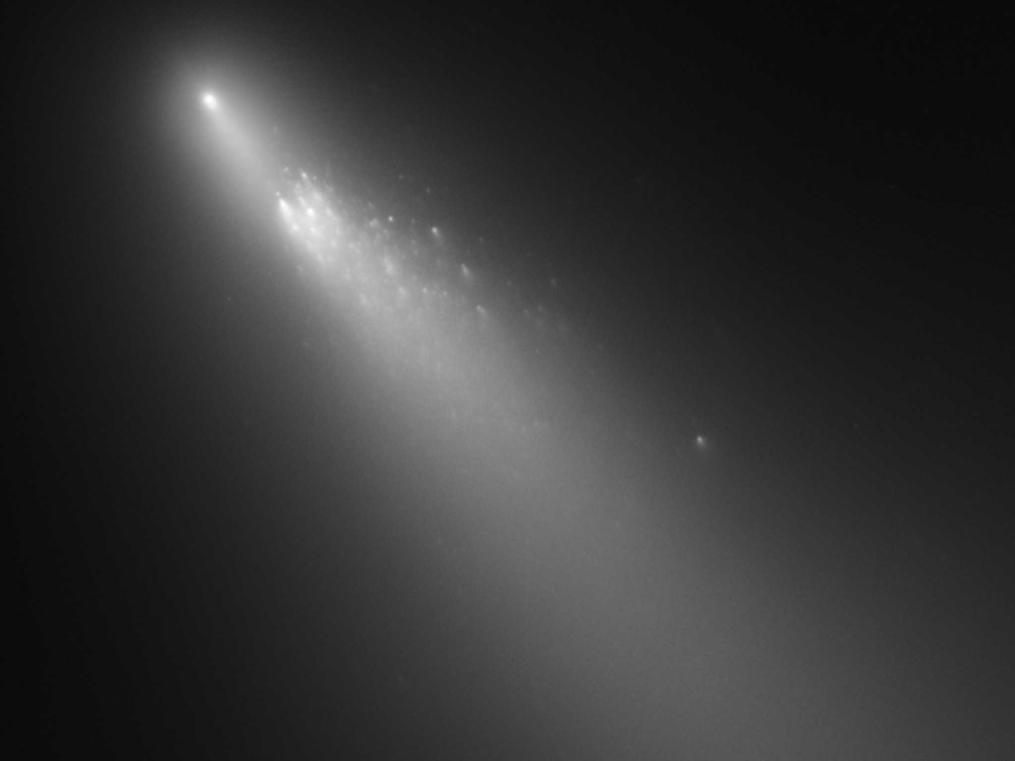 Осколки кометы 73P/Швассмана-Вахмана 3 столкнутся с Землей 31 мая