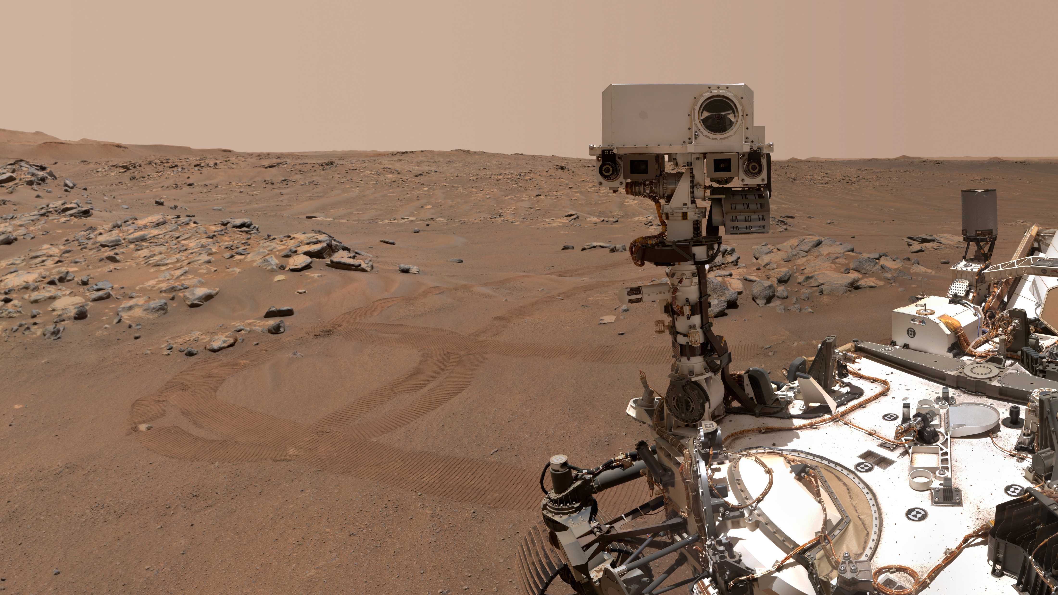 Ровер Perseverance теперь самостоятельно выбирает марсианские камни для анализа