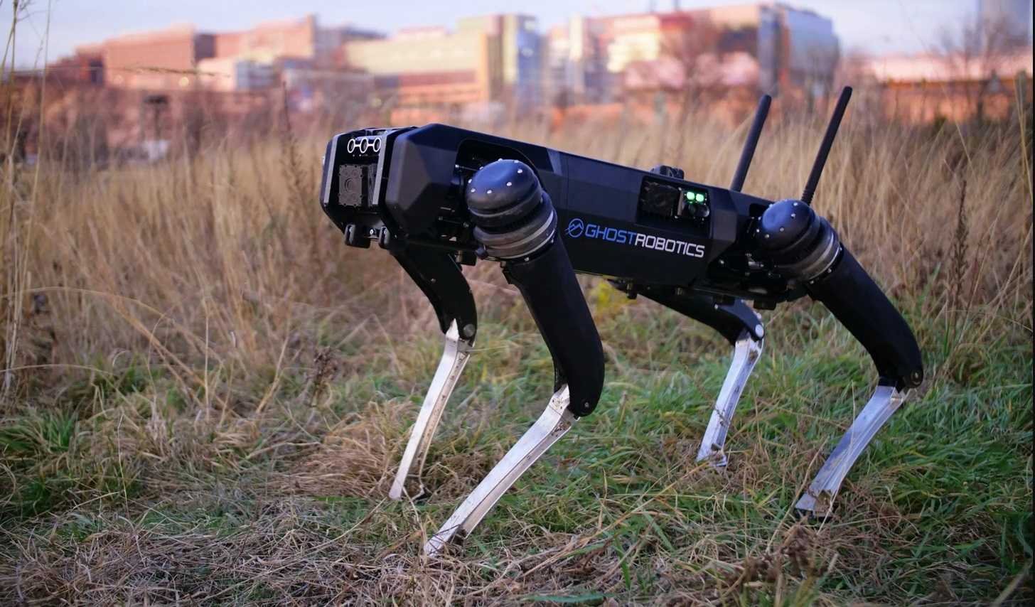 Компания Ghost Robotics научила своих робособак Vision 60 плавать