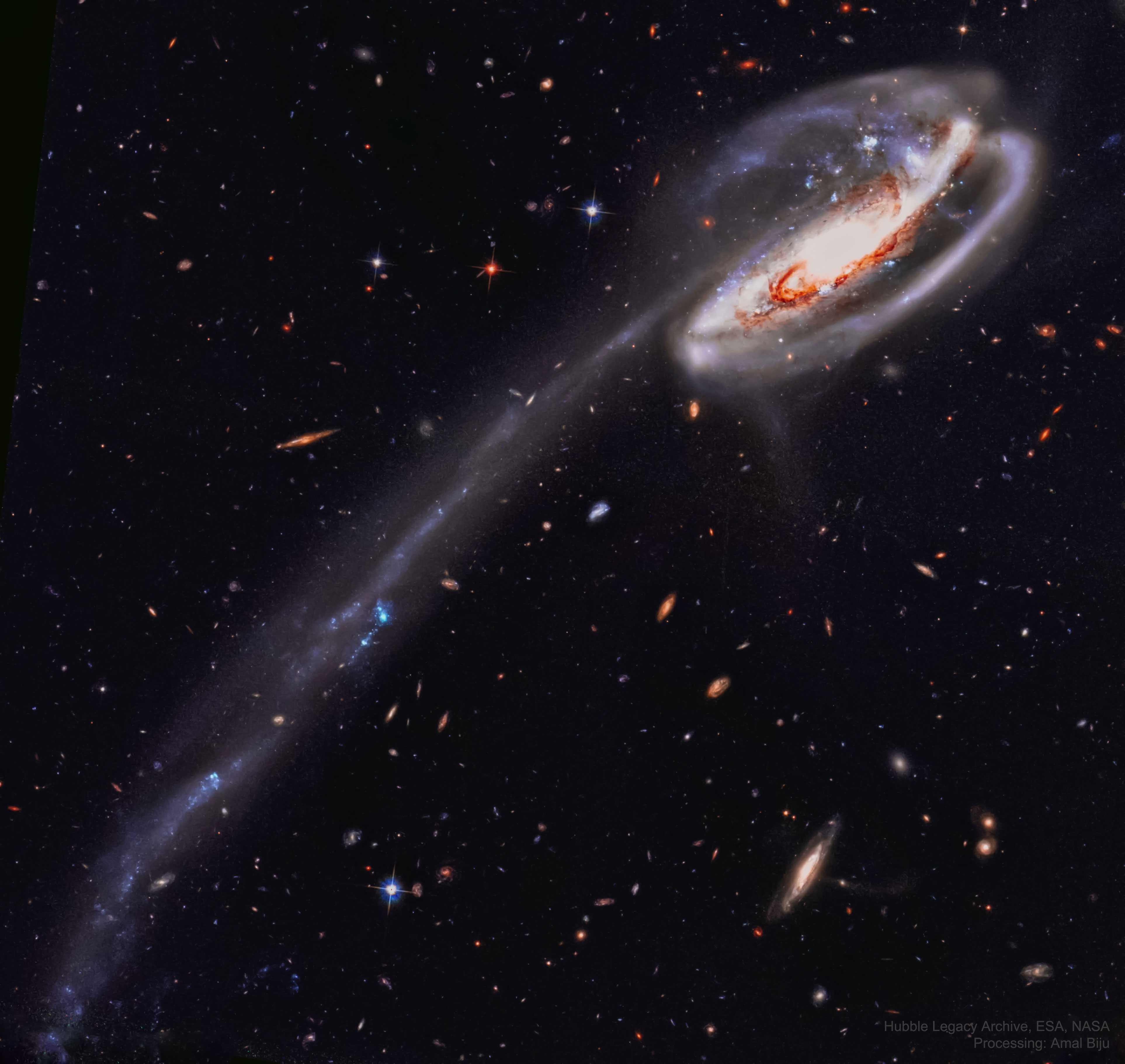 Рекордный космический хвост подсказал, почему галактики слишком маленькие