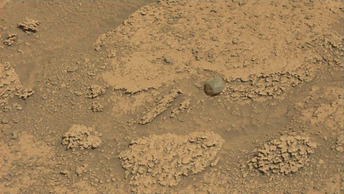 Новая марсианская находка может быть метеоритом