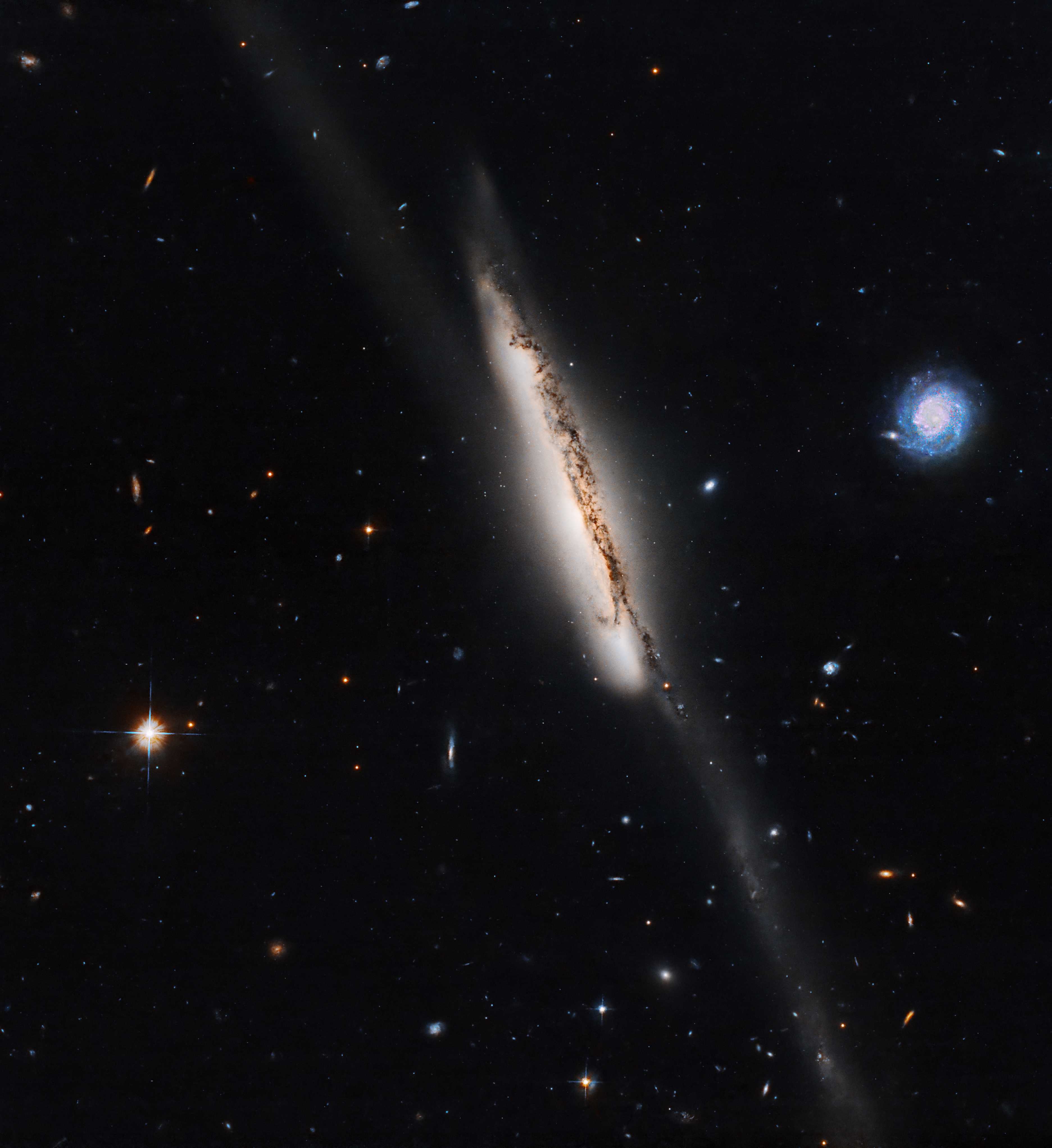 «Хаббл» показал, как может выглядеть Млечный Путь после слияния с галактикой Андромеды