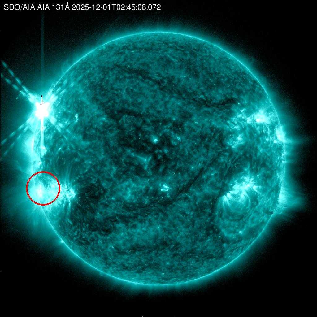 Необычное поведение крупнейших солнечных пятен удалось объяснить Необычное поведение крупнейших солнечных пятен удалось объяснить