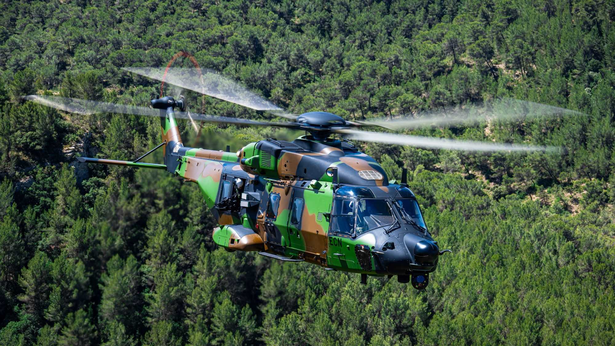 Первый вертолет NH90 Caïman Standard 2 для сил специального назначения Франция получила первый вертолет NH90 Caïman Standard 2 для сил специального назначения